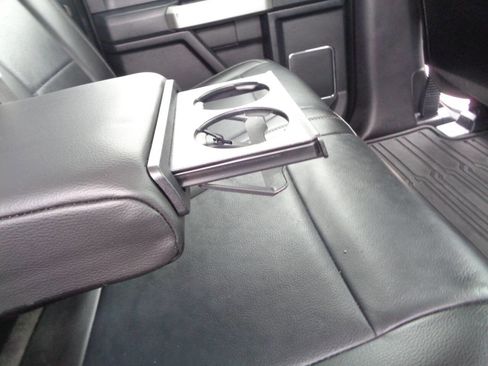 Used 2017 Ford F250 Lariat w/ Chrome Package image 57