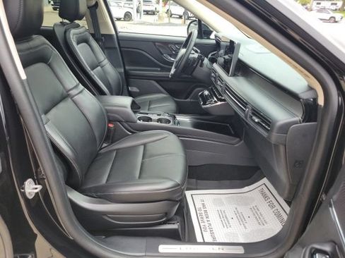 Used 2023 Lincoln Corsair AWD w/ Equipment Group 101A image 27