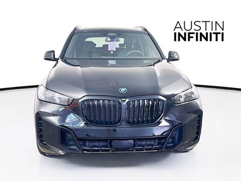 Used 2026 BMW X5 xDrive50e w/ M Sport Package image 2
