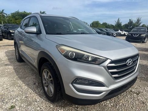 Used 2018 Hyundai Tucson SEL AWD/4WD image 3