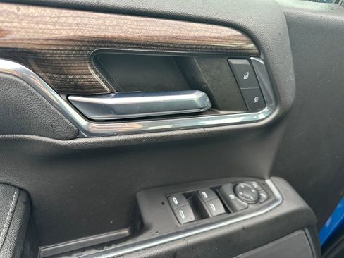 Used 2023 Chevrolet Silverado 1500 LT Trail Boss image 23