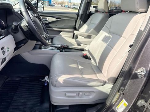 Used 2019 Honda Pilot Touring image 20