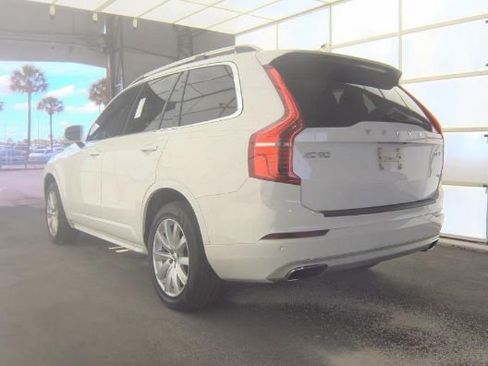 Used 2017 Volvo XC90 T6 Momentum w/ Vision Package AWD/4WD image 4