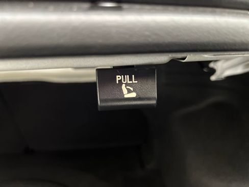 Used 2025 Kia K4 LXS image 28