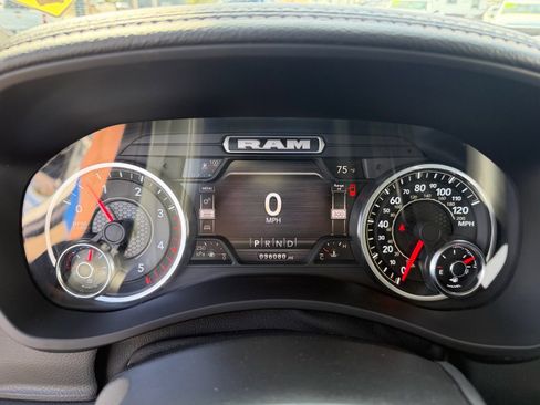 Used 2022 RAM 2500 Laramie image 9