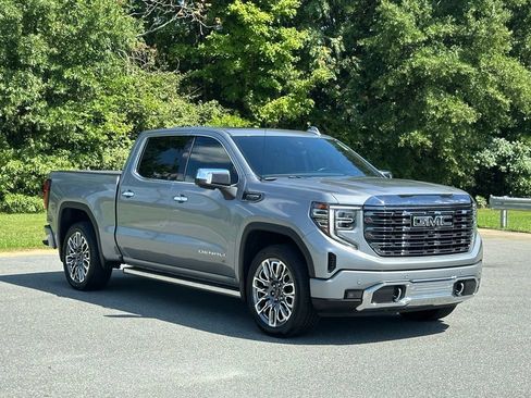 Used 2023 GMC Sierra 1500 Denali Ultimate AWD/4WD image 12