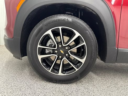 Used 2025 Chevrolet TrailBlazer LT FWD image 10