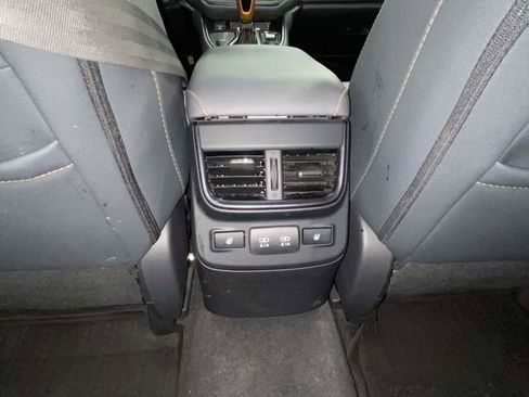 Used 2022 Subaru Outback Wilderness w/ Wilderness Package image 11