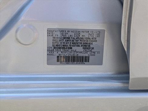 Used 2025 Nissan Versa SV FWD image 22