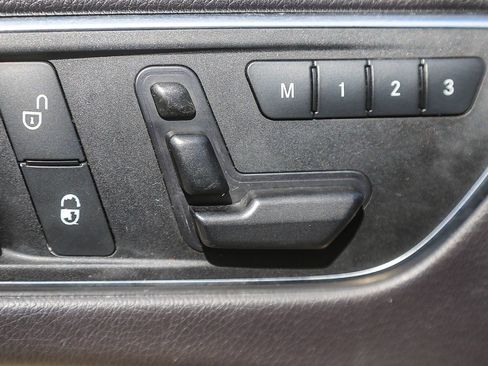 Used 2017 Mercedes-Benz GLA 250 image 20