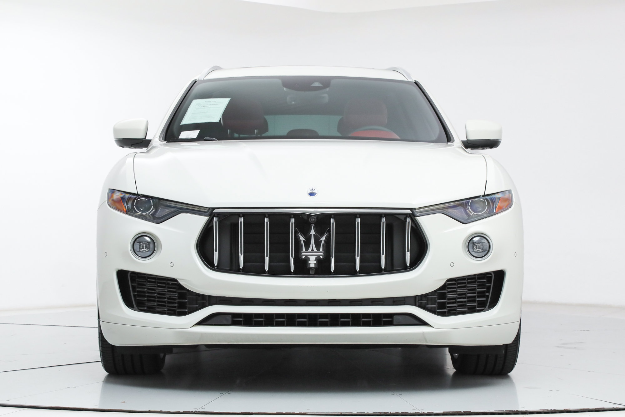 Used 2023 Maserati Levante GT AWD/4WD image 8