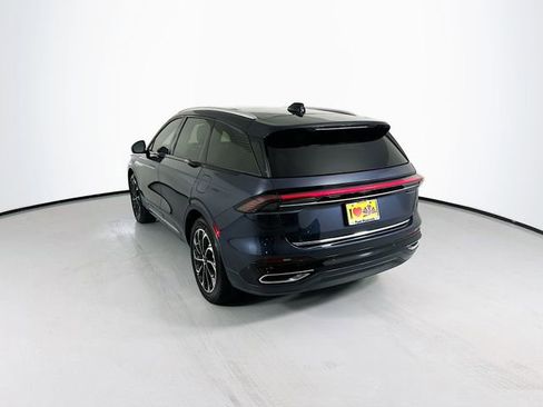 Used 2024 Lincoln Nautilus Reserve w/ Equipment Group 202A image 7