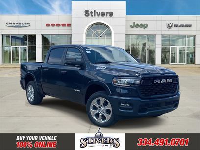 New 2025 RAM 1500 4x4 Crew Cab
