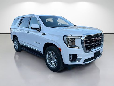 Used 2023 GMC Yukon SLT image 1