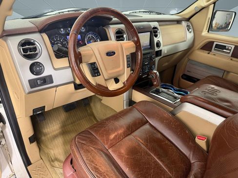 Used 2013 Ford F150 King Ranch w/ King Ranch Luxury Pkg image 4