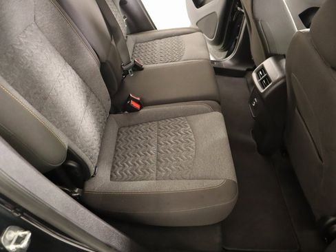 Used 2023 Chevrolet Equinox LT image 13