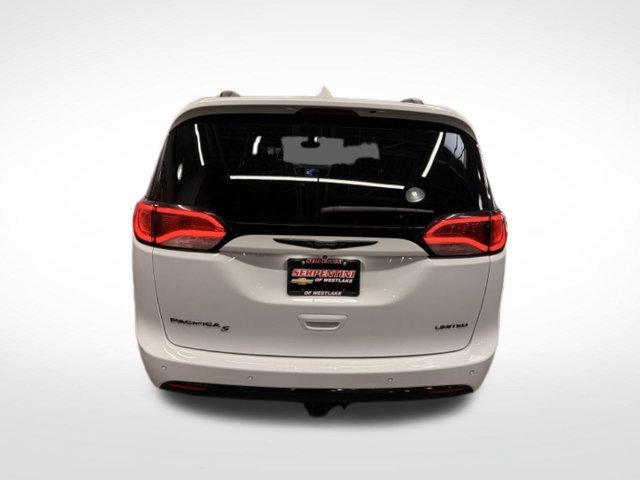 Used 2019 Chrysler Pacifica Limited w/ S Appearance Package FWD image 22