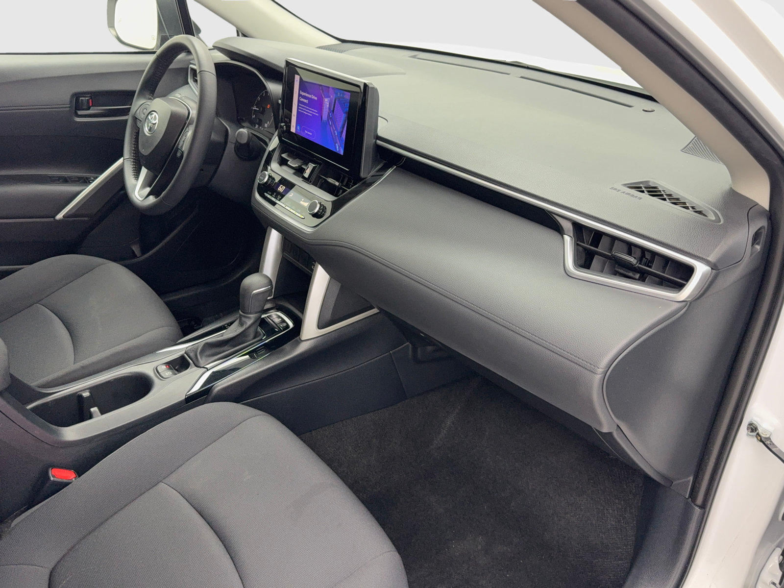 Used 2023 Toyota Corolla Cross LE FWD image 41