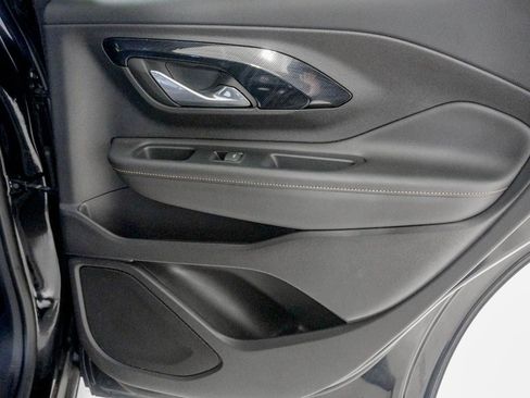 Used 2024 GMC Terrain AT4 w/ Infotainment Package II image 32