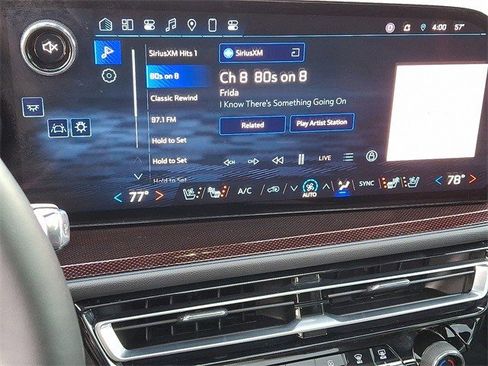 Certified 2024 Chevrolet Traverse RS w/ LPO, Floor Liner Package image 14