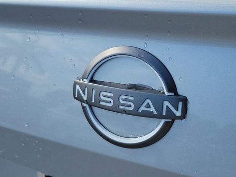 Used 2024 Nissan Altima 2.5 SV FWD image 9