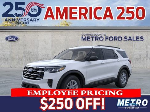 New 2026 Ford Explorer Active AWD/4WD image 2