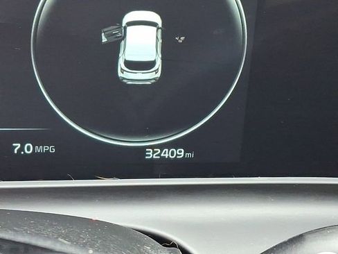 Certified 2024 Kia Seltos SX w/ SX Sunroof Package image 22