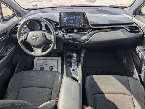 Used 2019 Toyota C-HR LE image 13