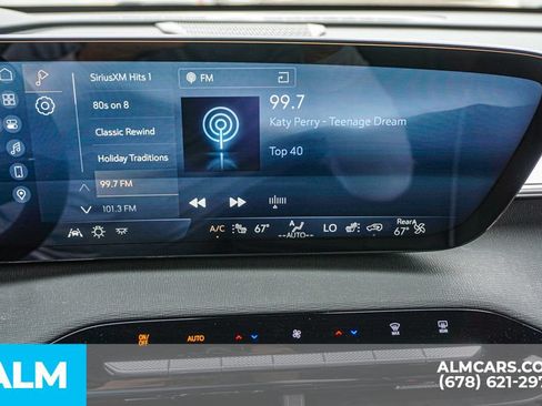Used 2025 Buick Enclave Preferred FWD image 40