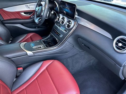 Certified 2022 Mercedes-Benz GLC 300 image 18