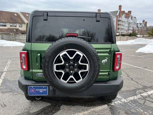 Used 2025 Ford Bronco Outer Banks image 9