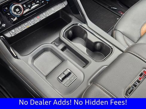 Used 2025 GMC Sierra 2500 AT4 image 22