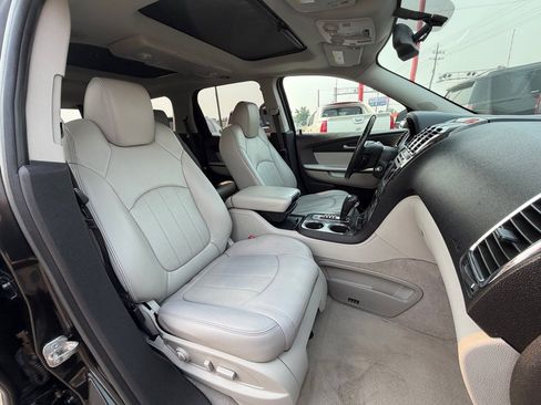 Used 2011 GMC Acadia Denali AWD/4WD image 9