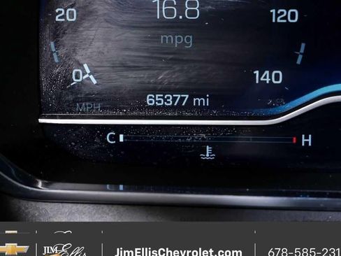 Certified 2024 Chevrolet Suburban LT RWD image 13