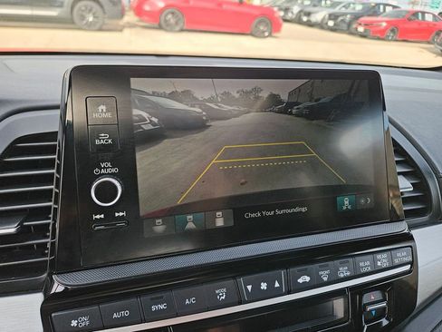 Used 2025 Honda Odyssey Sport-L image 22