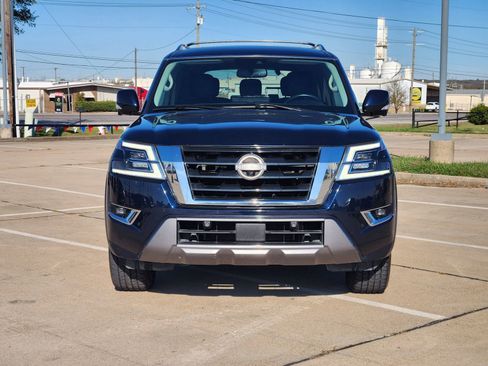 Used 2021 Nissan Armada SL image 6