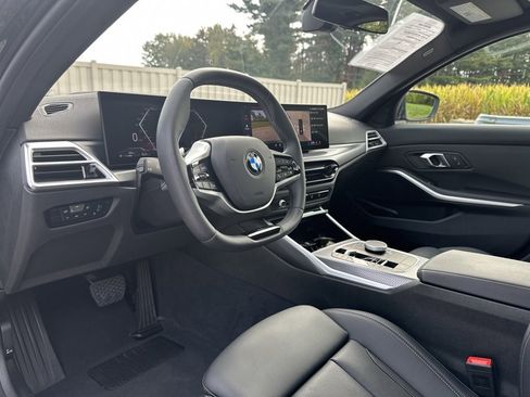 Certified 2025 BMW 330i xDrive Sedan w/ M Sport Package image 19