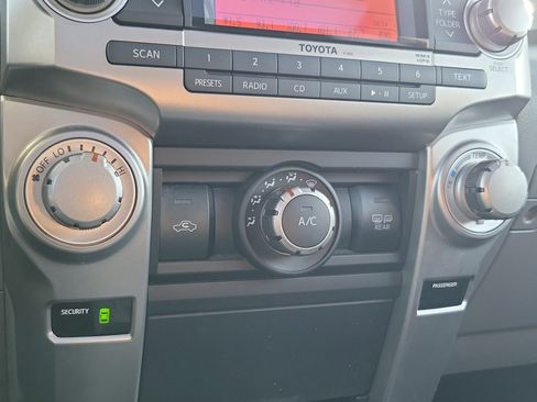 Used 2011 Toyota 4Runner SR5 image 29