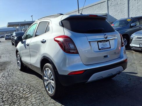 Used 2019 Buick Encore Preferred image 3