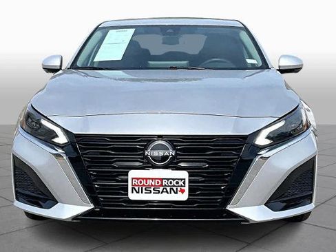 Certified 2023 Nissan Altima 2.5 SL image 4