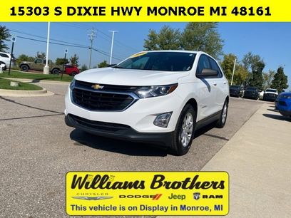 Used 2021 Chevrolet Equinox LS w/ LS Convenience Package