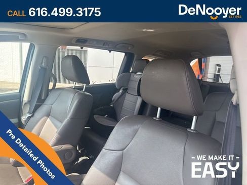 Used 2017 Honda Odyssey EX-L image 9