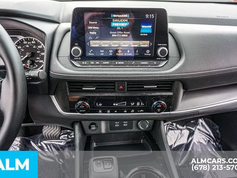 Used 2026 Nissan Rogue SV FWD image 38
