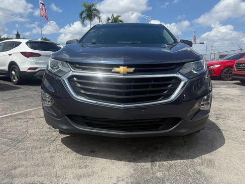 Used 2018 Chevrolet Equinox LS FWD image 2