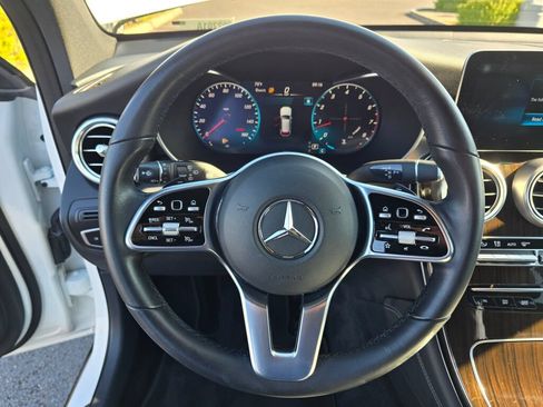 Used 2020 Mercedes-Benz GLC 300 4MATIC image 13
