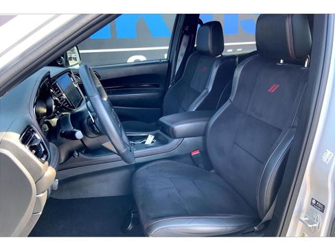 Used 2025 Dodge Durango GT AWD/4WD image 27