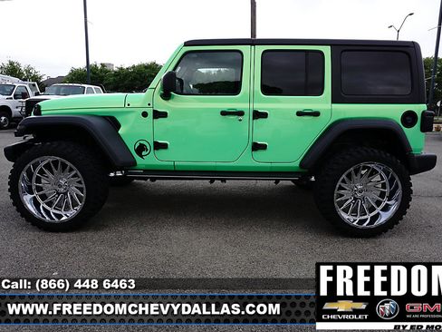 Used 2024 Jeep Wrangler Sport S image 4