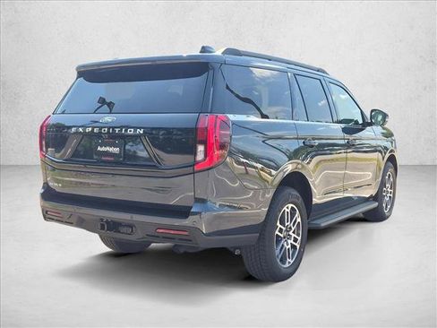 New 2026 Ford Expedition Active RWD image 8