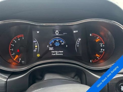 Used 2021 Jeep Grand Cherokee Limited X AWD/4WD image 16