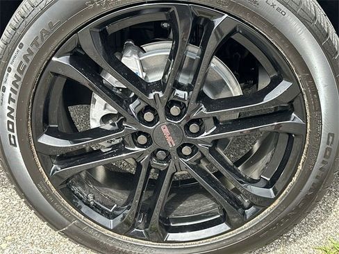 New 2025 GMC Acadia Denali w/ Super Cruise Package image 33